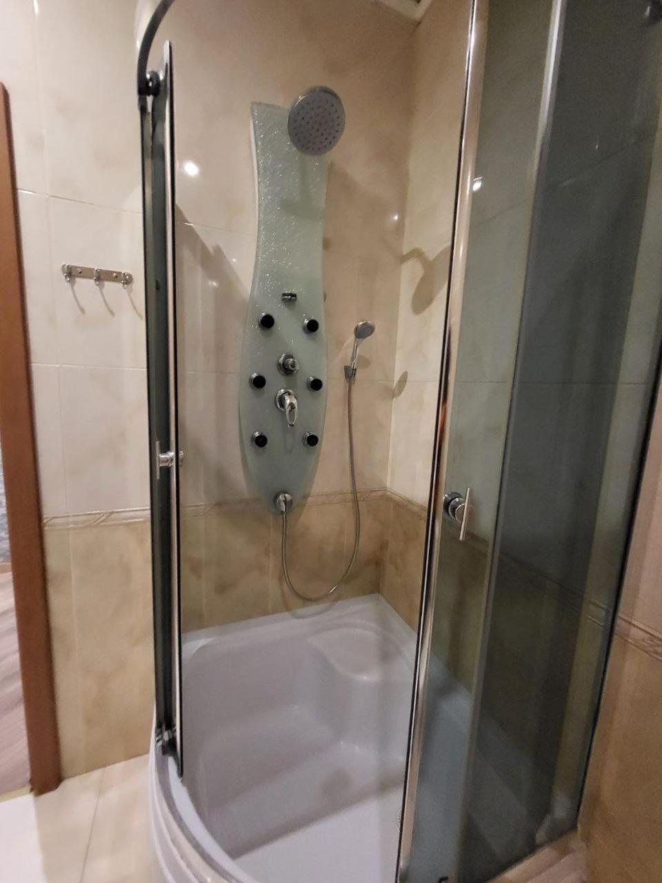 Doba In Ua Most-Sity Apartments Dniepropietrowsk Zewnętrze zdjęcie